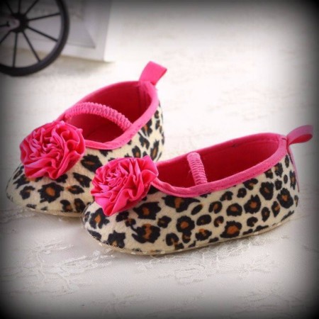 /products/zapatos-animal-print/